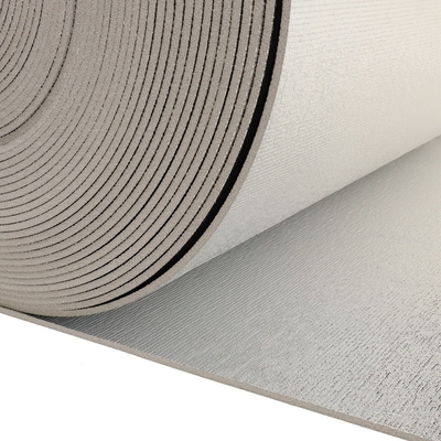 Spuma PE ad alta densità con foglio di alluminio riflettente sul lato isolante sotto tappeti laminato o vinile