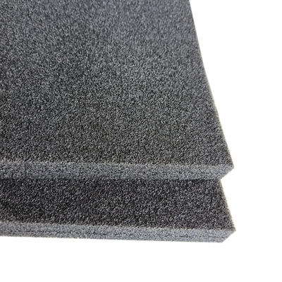 Spuma acustica in polietilene certificata UL94 HF-1 per un efficace assorbimento acustico e isolamento termico