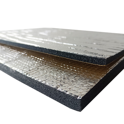 Fibra di vetro Folia di alluminio XPE schiuma ritardante la fiamma autoadesivo isolamento HVAC schiuma spessore 5-25mm