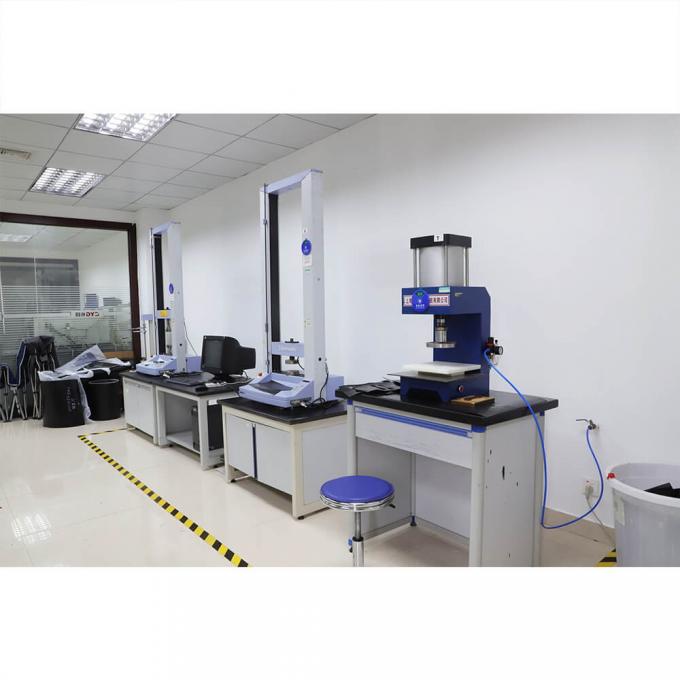 Ingrosso Materassi a doppio ripiegamento in bianco in pellicola di alluminio Cella chiusa IXPE XPE Pad di sonno in schiuma per campeggio impermeabile 2 persone 18